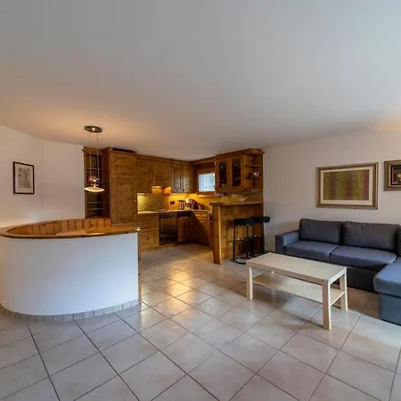 Chesa Fuolla Rosa - Celerina Apartment